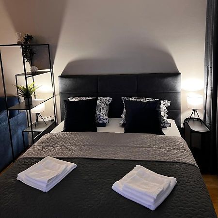Maestral Living Studio Apartment Zágráb Kültér fotó