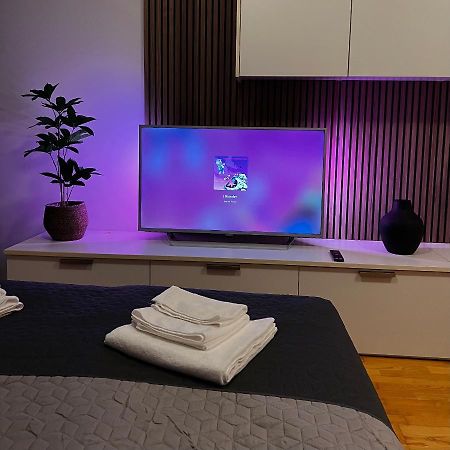 Maestral Living Studio Apartment Zágráb Kültér fotó