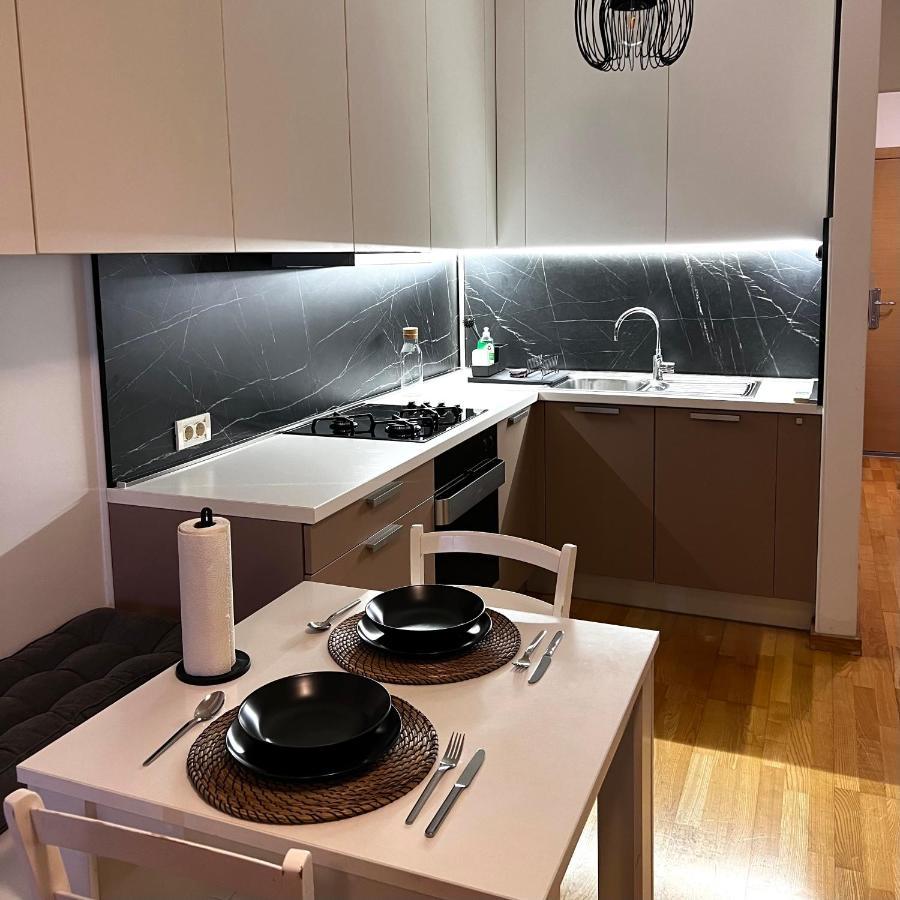 Maestral Living Studio Apartment Zágráb Kültér fotó